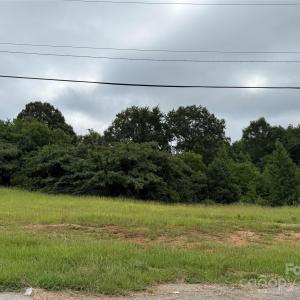 Photo #3 of 1001 Miller, Lancaster, SC