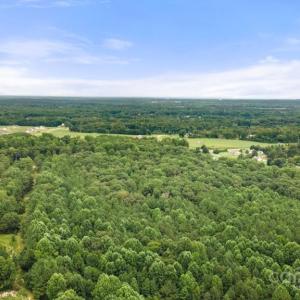 Photo #12 of 975 Mcafee, York, SC