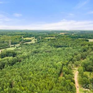 Photo #11 of 975 Mcafee, York, SC