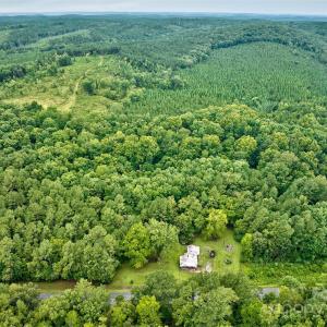 Photo #3 of 4165 US Highway 21, Ridgeway, SC
