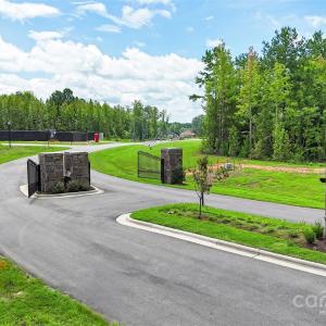 Photo #5 of 3148 Brayland, Matthews, NC