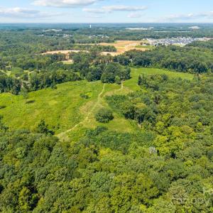 Photo #17 of 8188 Henry Harris, Fort Mill, SC