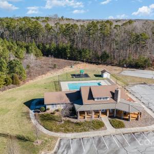 Photo #4 of 1261 Sunset Pointe, Salisbury, NC
