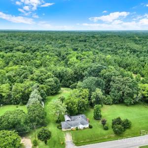 Photo #6 of 1670 Lynwood, Lancaster, SC