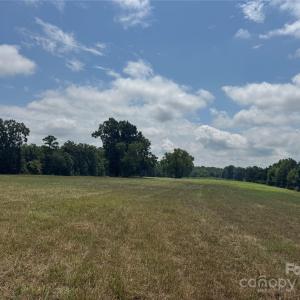 Photo #26 of 5027 Mobley Store, McConnells, SC