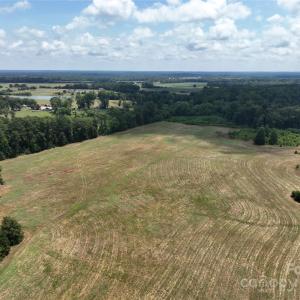 Photo #3 of 5027 Mobley Store, McConnells, SC