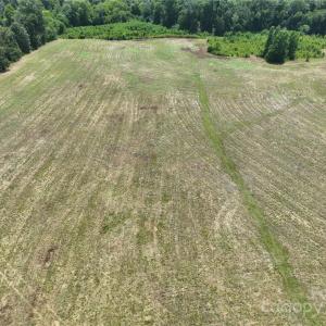 Photo #8 of 5027 Mobley Store, McConnells, SC