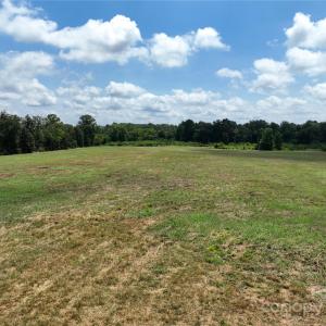 Photo #16 of 5027 Mobley Store, McConnells, SC