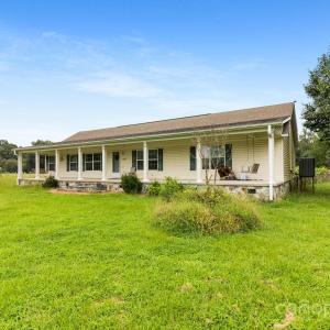 Photo #8 of 1333 Bunnlevel Erwin, Bunnlevel, NC