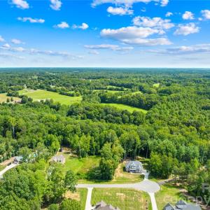 Photo #17 of 1099 Kapstone, Lexington, NC