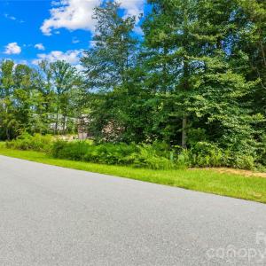 Photo #7 of 1099 Kapstone, Lexington, NC