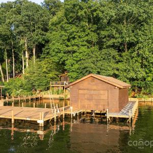 Photo #9 of 221 Malabar, Troy, NC