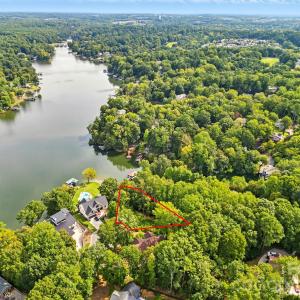 Photo #2 of 29010 Silver Fox, Tega Cay, SC