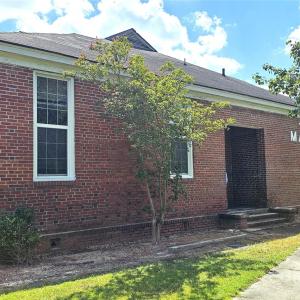 Photo #2 of 901 9th, Dillon, SC