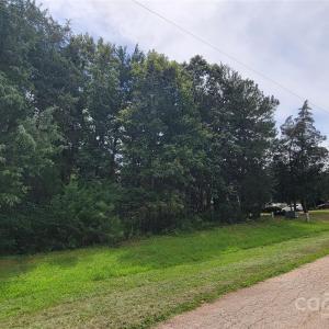 Photo #1 of 6881 Pine Moss, Clover, SC