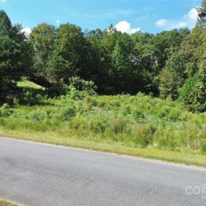 Photo #4 of 733 Cooks Cove, Clover, SC