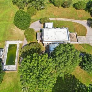 Photo #6 of 1039 Lancaster, Chester, SC
