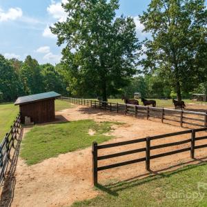 Photo #19 of 105 Smith, Landrum, SC