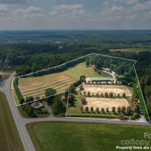 Photo #27 of 105 Smith, Landrum, SC