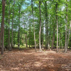 Photo #15 of 1056 Stephens Trail, Sandy Ridge, NC