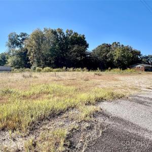 Photo #1 of 2488 Cane Mill, Lancaster, SC