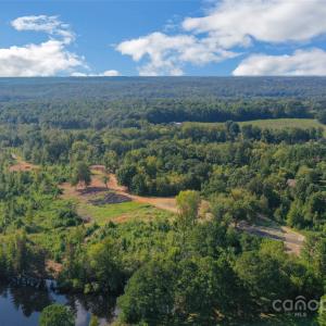 Photo #17 of 1016 Oakshire, Waxhaw, NC