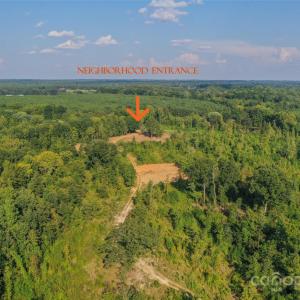 Photo #3 of 1012 Oakshire, Waxhaw, NC