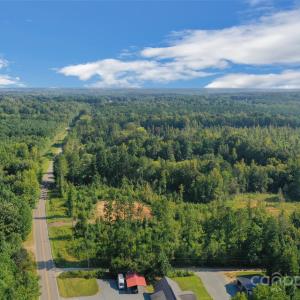 Photo #1 of 1012 Oakshire, Waxhaw, NC