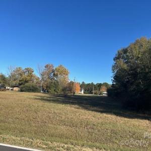 Photo #1 of Baxley Pond, Kershaw, SC