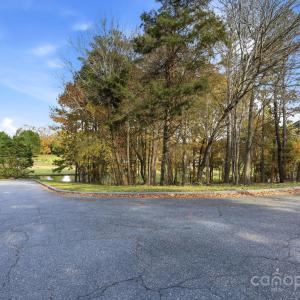 Photo #8 of 301 Bing Crosby, Advance, NC