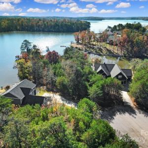 Photo #3 of 17327 Yachtsman, Lancaster, SC