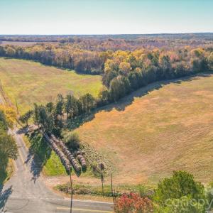 Photo #8 of 1049 Culp Ferguson, Lancaster, SC