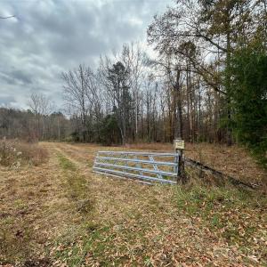 Photo #2 of 3080 Charlotte, Lancaster, SC