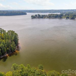 Photo #3 of 846 Lakeforest, Clover, SC