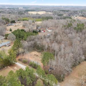 Photo #10 of 33266 Courtland, Albemarle, NC