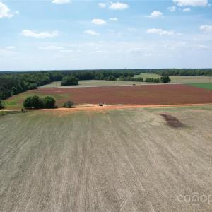 Photo #11 of 2 Rogers, Bennettsville, SC