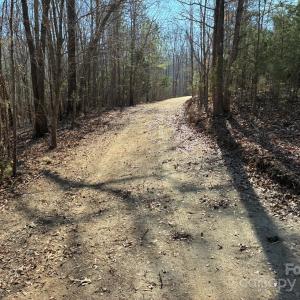 Photo #4 of 5482 Old Winnsboro, Great Falls, SC