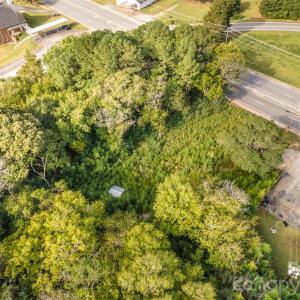 Photo #2 of 2067 Great Falls, Lancaster, SC