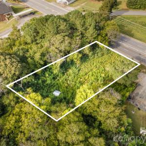 Photo #1 of 2067 Great Falls, Lancaster, SC