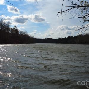 Photo #2 of 3111 Catawba, Great Falls, SC