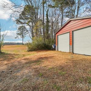 Photo #8 of 510 Lillys Bridge, Mount Gilead, NC