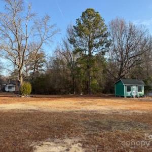 Photo #10 of 1048 Chesterfield, Cheraw, SC