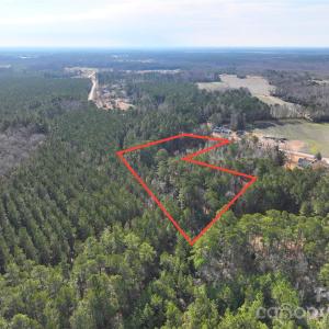 Photo #19 of Mattocks, Maysville, NC