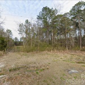 Photo #2 of Mattocks, Maysville, NC