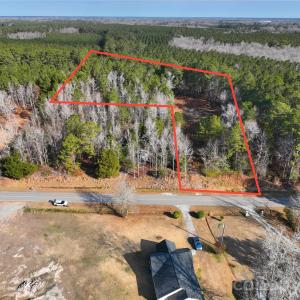 Photo #18 of Mattocks, Maysville, NC