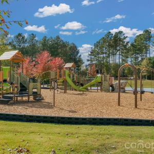 Photo #36 of 8656 Rainier, Lancaster, SC