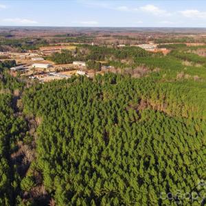 Photo #12 of 2704 Kee Moore, Chester, SC