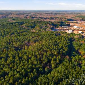 Photo #13 of 2704 Kee Moore, Chester, SC