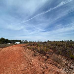 Photo #4 of 1111 Countryside, Blackstock, SC