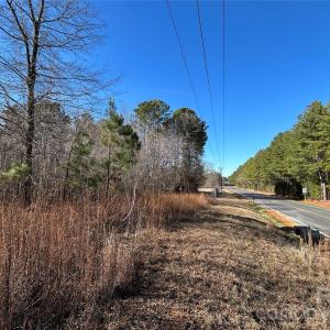 Photo #3 of 38 AC Mountain Gap, Richburg, SC